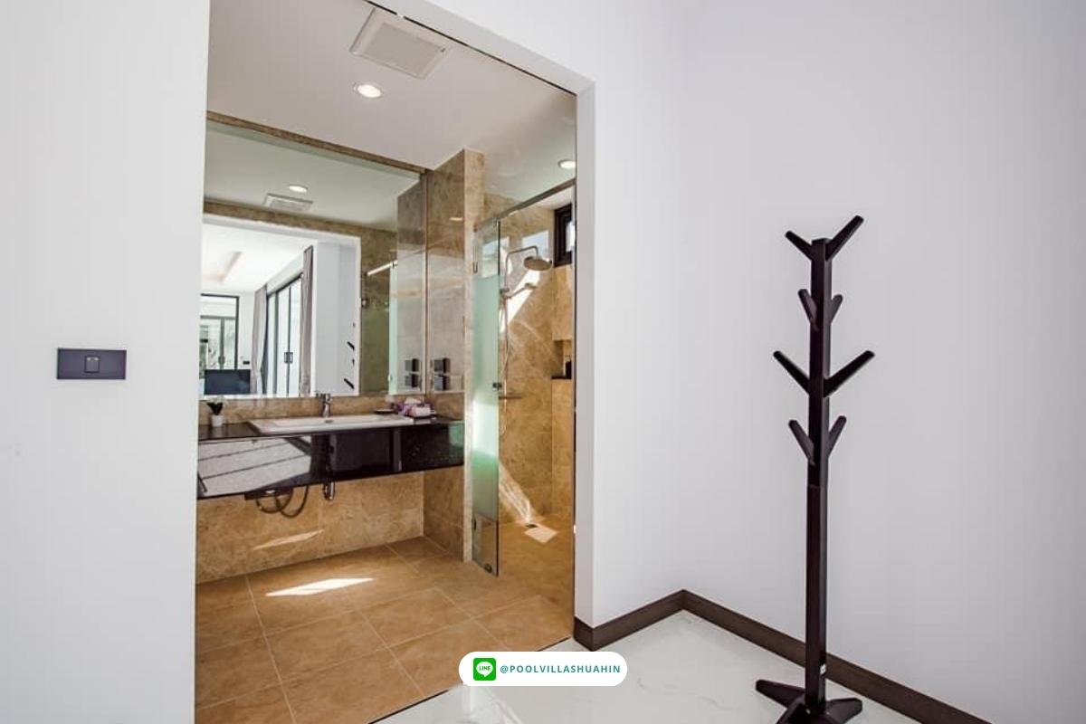 White journey beachfront villa hua hin - Image 44