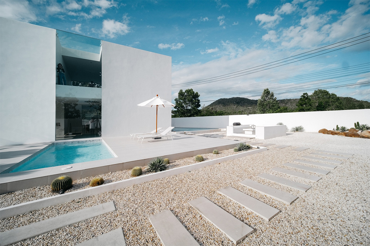 Cactus pool villa huahin